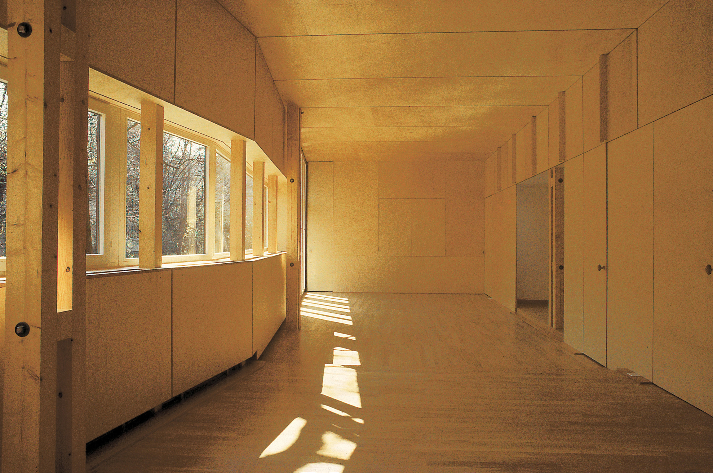 027 Plywood House – Herzog & de Meuron