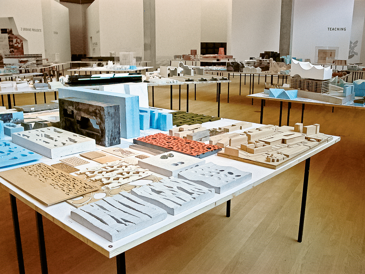 250 Herzog & de Meuron. An Exhibition – Herzog & de Meuron