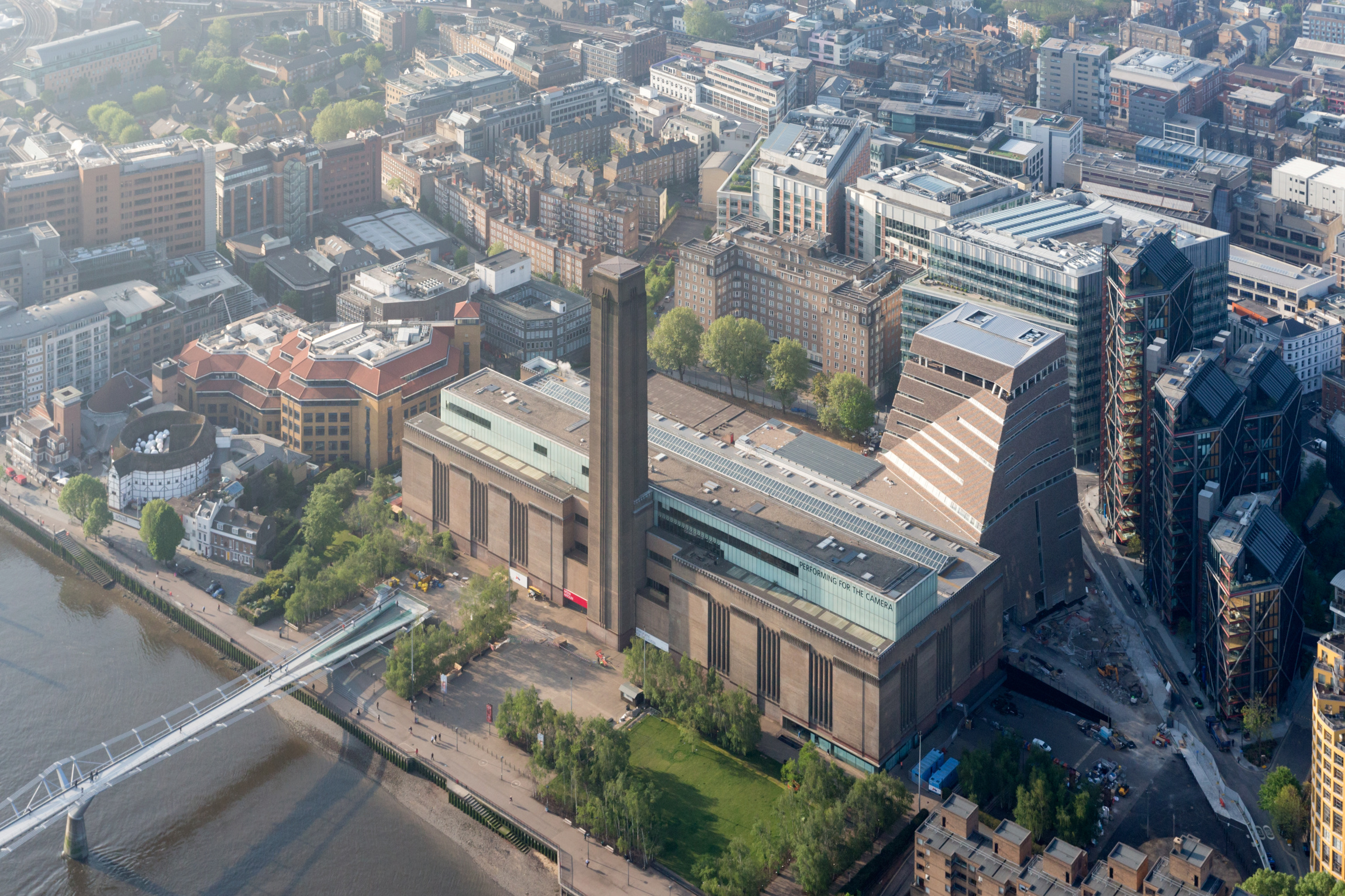 Herzog de meuron 2025 tate modern extension