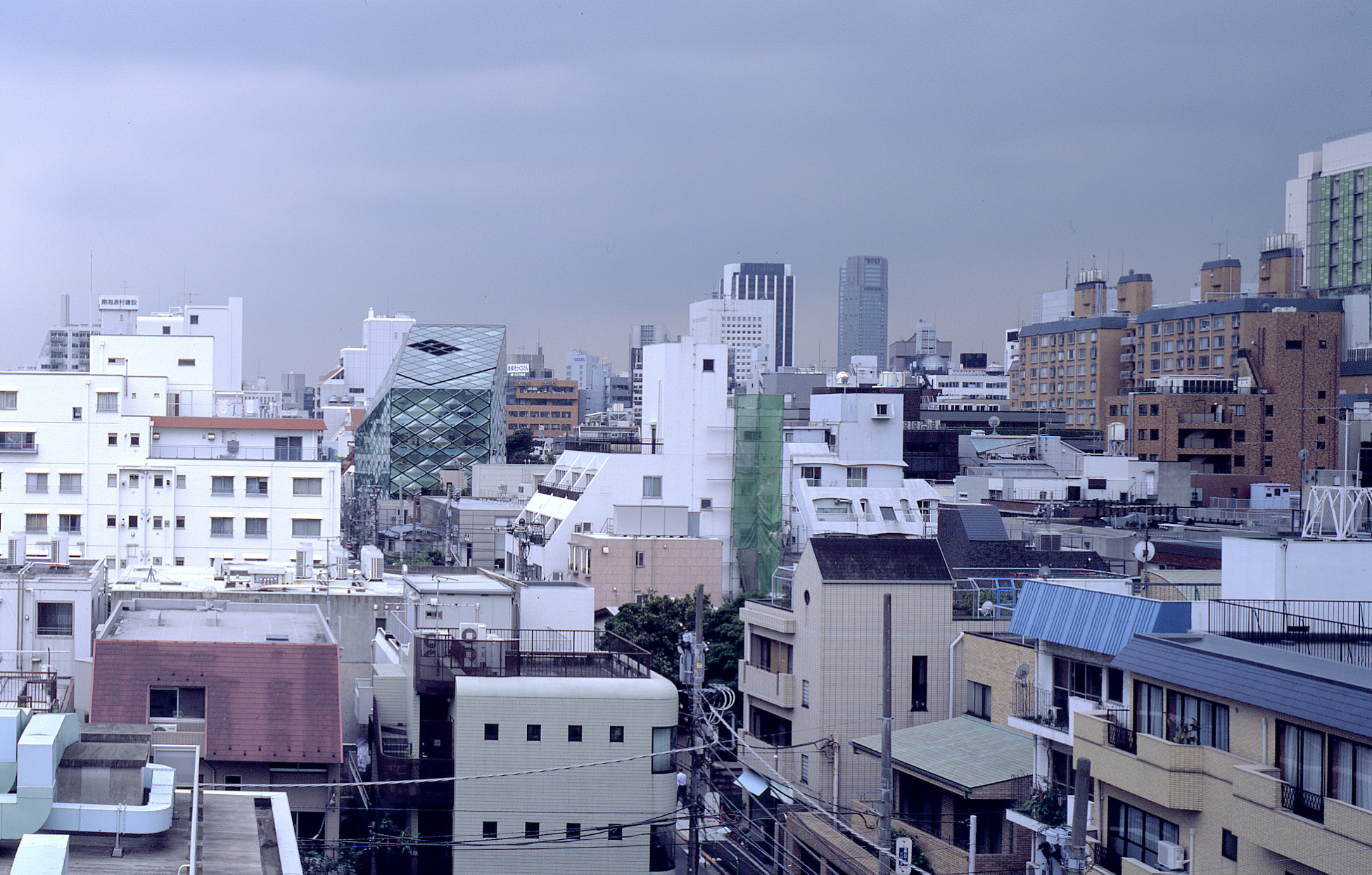 178 Prada Aoyama – Herzog & de Meuron