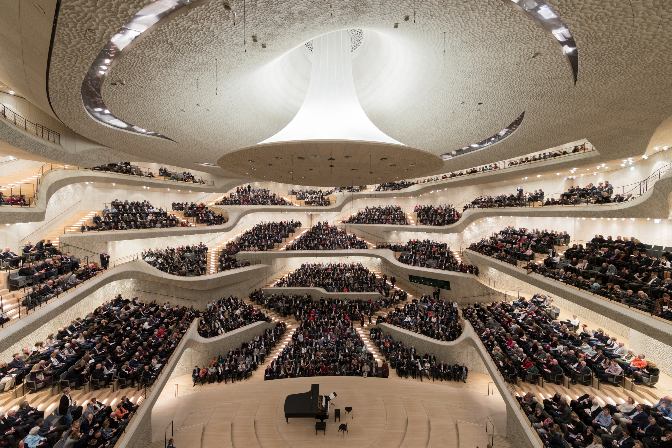 230 Elbphilharmonie Hamburg – Herzog & de Meuron